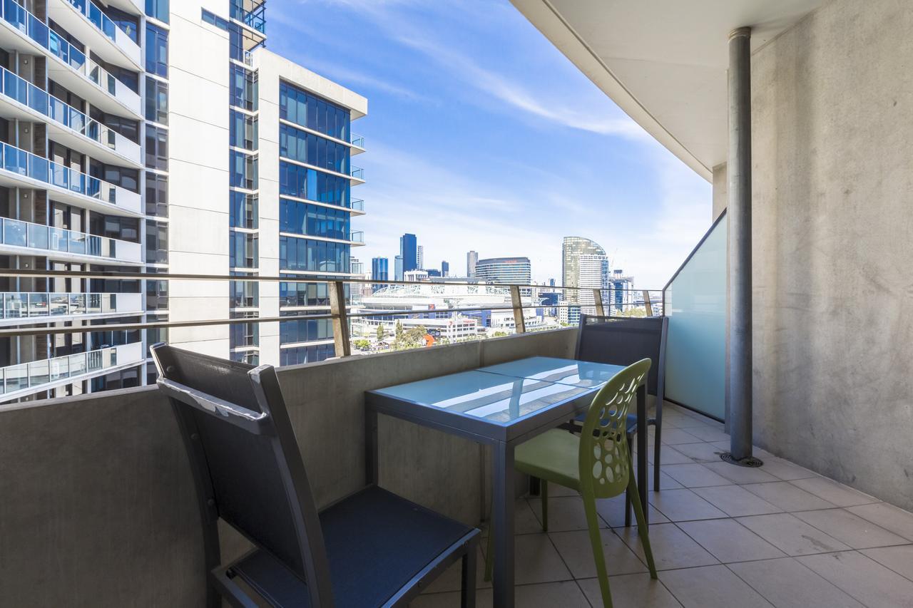 Apartments Melbourne Domain - New Quay Docklands 외부 사진