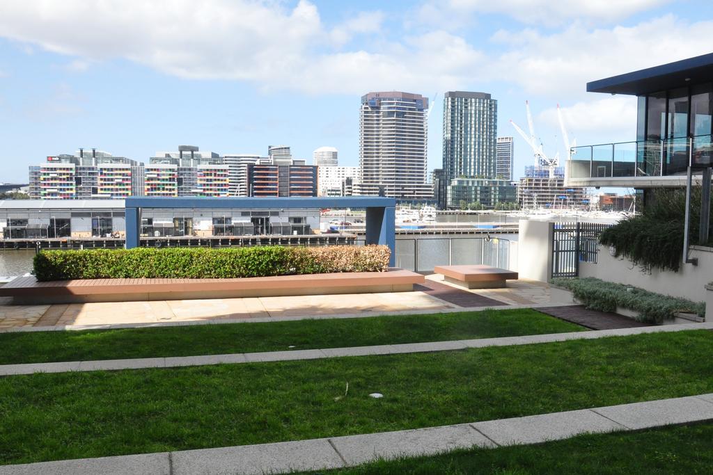 Apartments Melbourne Domain - New Quay Docklands 외부 사진